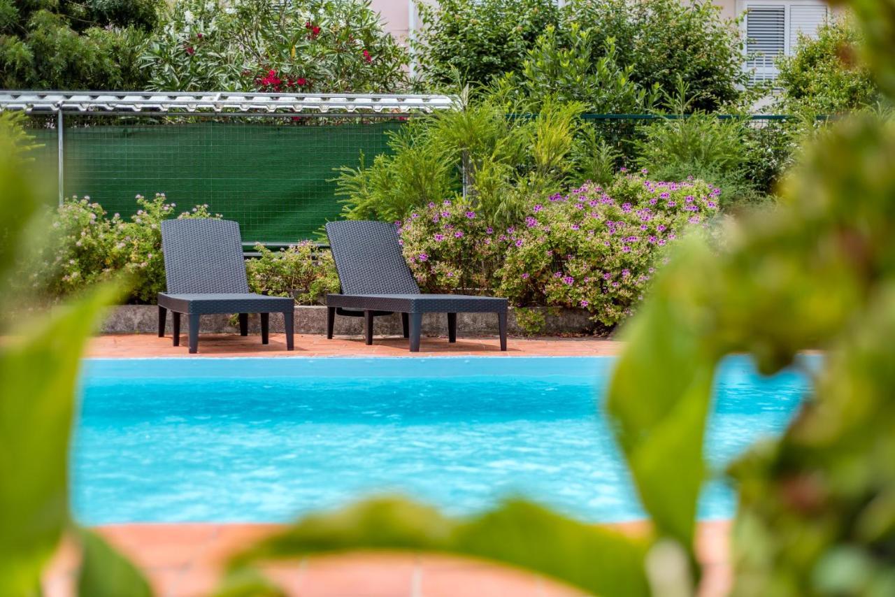 Vip House - Pool & Beach In Caparica Charneca (Setubal) Exterior photo